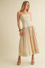 ELEGANT EVENING ECRU CORSET LINED STRAPLESS DRESS