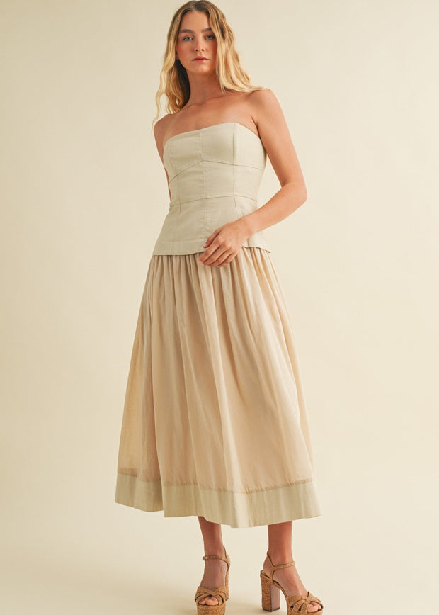 ELEGANT EVENING ECRU CORSET LINED STRAPLESS DRESS