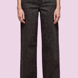 HIDDEN - HIGH RISE LOGAN DAD JEANS IN BROWN CHEETAH