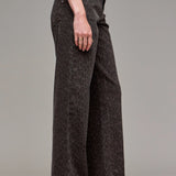 HIDDEN - HIGH RISE LOGAN DAD JEANS IN BROWN CHEETAH