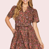 SMALL TOWN CHARISMA FLORAL PRINT DRESS