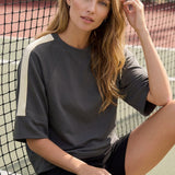 GIRL ON THE GO CHARCOAL TOP
