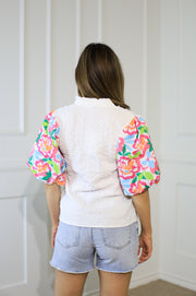 TROPICAL DELIGHT EMBROIDERED PUFF SLEEVE TOP