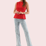 FIELD DAY SLEEVELESS FITTED BLOUSE - BLACK OR RED