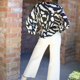 LOOK MY WAY BLACK & WHITE ABSTRACT BLOUSE