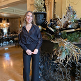 PERFECTLY POLISHED BLOUSE WITH PEARL COLLAR