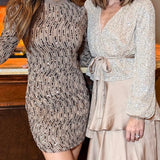 SHIMMERING SCENE LONG SLEEVE BLOUSE