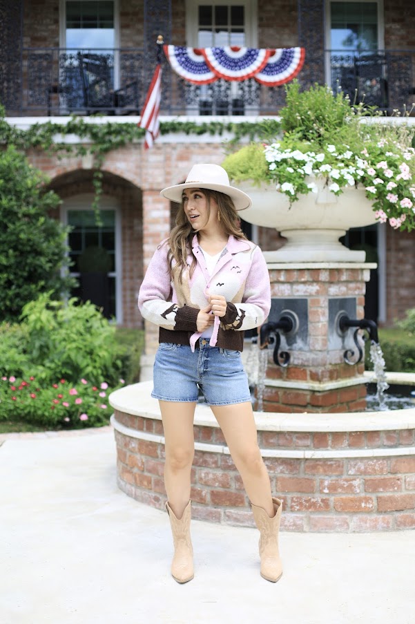 MANE ATTRACTION  KNIT CARDIGAN SWEATER
