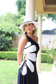 SUNNY DESIGN BLACK SIDE CUTOUT FLOWER DETAIL MAXI DRESS