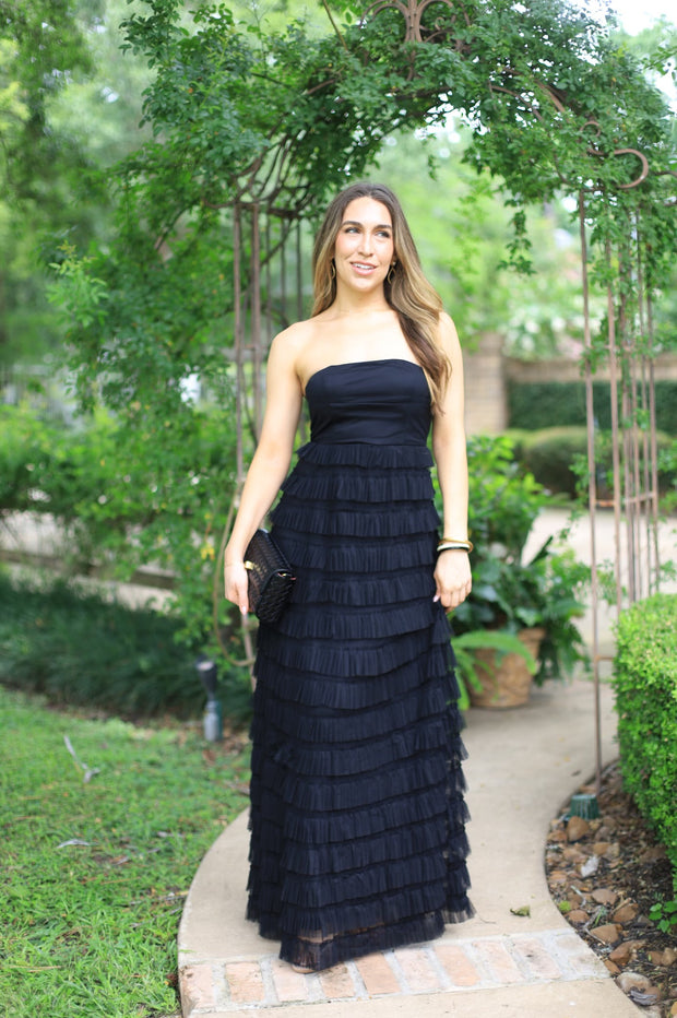 DRAMATIC ALLURE BLACK RUFFLE STRAPLESS MAXI