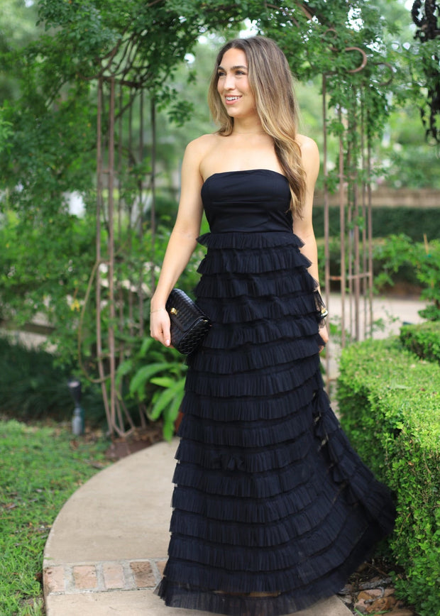 DRAMATIC ALLURE BLACK RUFFLE STRAPLESS MAXI