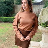 LATTE BREAK SCALLOP SLEEVE SWEATER