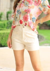 NOT SO BASIC ECRU SHORTS