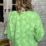BOHO FEELS GREEN FLORAL TEXTURED BLOUSE