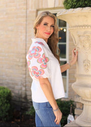 TOUCH OF SWEETNESS EMBROIDERED PUFF SLEEVE TOP