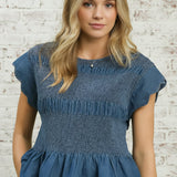 TOTAL FLIRT SCALLOP SLEEVE SMOCKED TOP