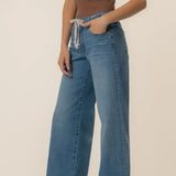 KUT MAYA HIGH RISE WIDE LEG JEANS - MEDIUM WASH