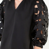 PERFECT INTRODUCTION BLACK EYELET TOP
