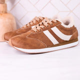 THE JETLAG WASHED COGNAC SNEAKER