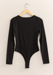 EVERYDAY BABE LONG SLEEVE SQUARE NECK BODYSUIT