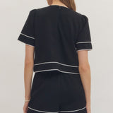 STREET STYLE BLACK CONTRAST TOP