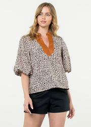 ON THE PROWL ANIMAL PRINT TOP