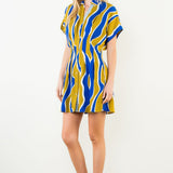 RETRO ENERGY WAVY STRIPE PATTERN DRESS